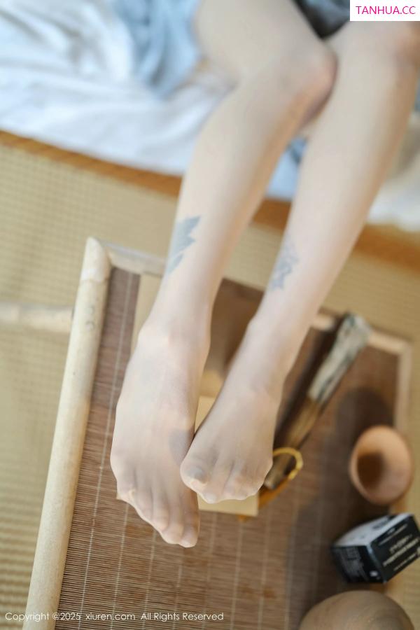   [XiuRen]高清写真图 2025.05.15 No.10278 茂木希子 日式旗袍第50张图片